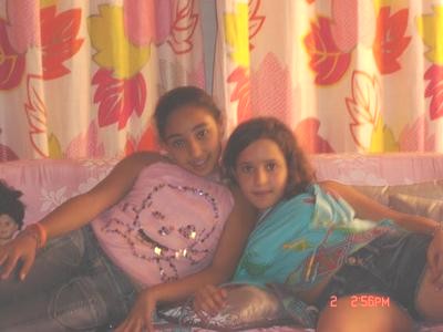 Yasmine et Yasmine.. 2 anges!